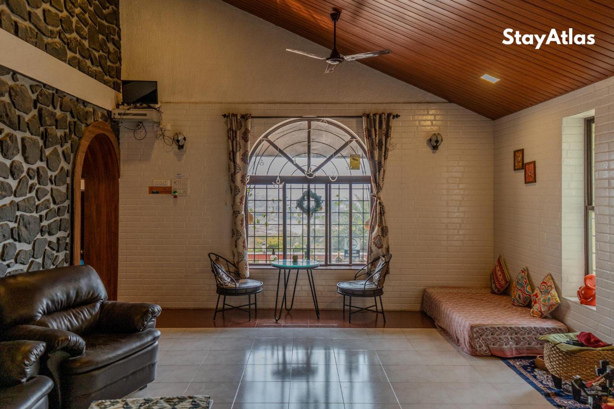 Nysa Villa & Homestay By Stayatlas Igatpuri Extérieur photo